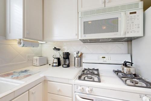 Cheery Retreat Cheery Retreat