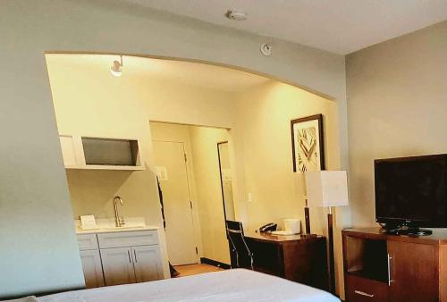 Extended Stay America Suites - Buffalo - Airport - image 2