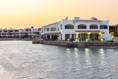 Aden Beach - Sea View room - أجانب فقط, Hurghada (photo 3)