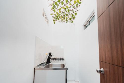AC - House Laureles - Self Cheking, Medellín (photo 7)
