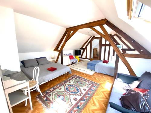 Le Cottage de la Poussinière - Vue panoramique 6p (Le Cottage de la Poussiniere - Vue panoramique 6p) in Gacé