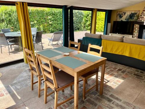 La Maisonnette d'Hermival à 2 min de Lisieux - Jardin - Pkg - Wifi gîte à louer Beuvillers