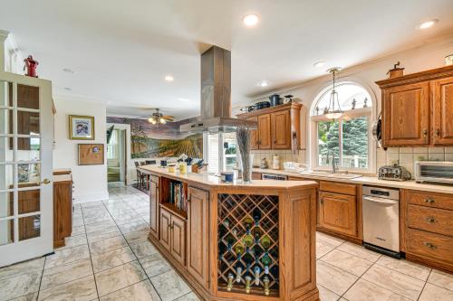 Geneva Vacation Rental with Vineyard and Lake Views! in Geneva, USA