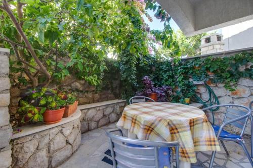 Apartments with a parking space Losinj, Losinj - 23418, Mali Lošinj (Foto 8)