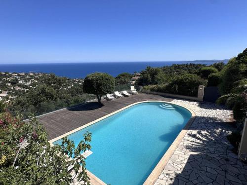Villa room in Villa climatisee 4 chambres avec piscine privee wifi et animaux admis - FR-1-768-91