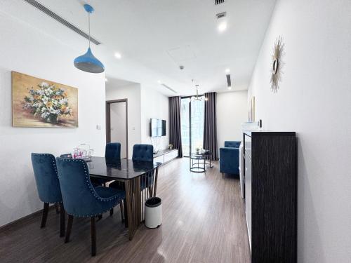One-Bedroom Apartment image 1
