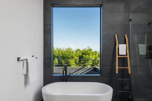 West Hollywood Luxury Villa with Views in Los Angeles, USA