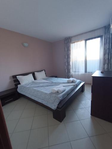 Oasis beach house , apartment Nevena in Лозенец