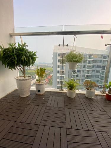 Two-Bedroom Apartment with Balcony image 4