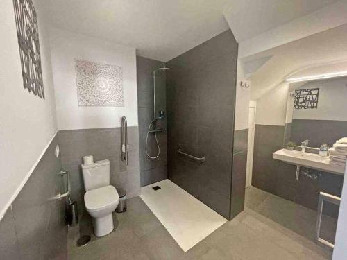 XVII A Suite Apartamentos Morales & Arnal in 龍達城限區