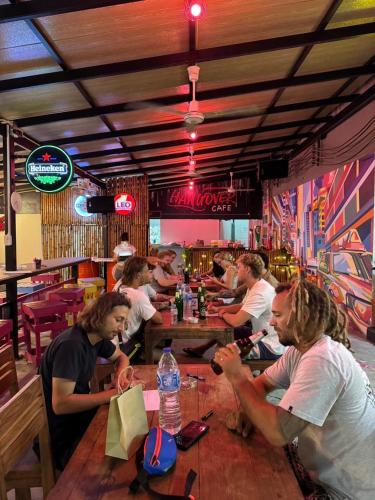 Activitats, Revolution Khaosan by the Bliss in Altres