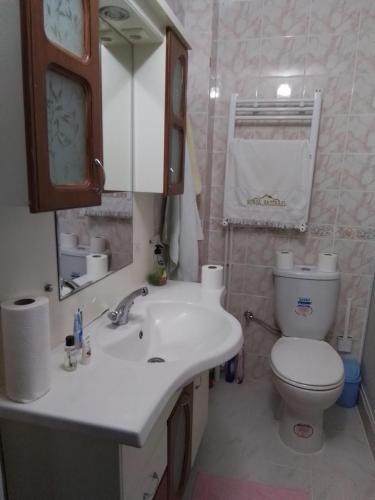 Casa de  m2 amb 3 habitació i 2 bany privat a Hamidiye Mahallesi (Denize Sıfır_ Müstakil_Bahçeli Yalı_) in Gerze