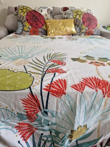 Tres bel hébergement ensoleillé les Romarins (Tres bel hebergement ensoleille les Romarins) in Brignoles