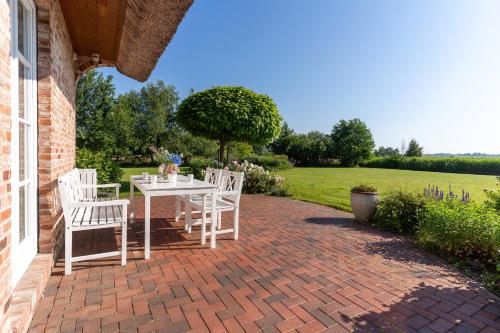 Reetdachhaus Lütt Strandhüs Reetdachhaus Lütt Strandhüs (Reetdachhaus Lutt Strandhus Reetdachhaus Lutt Strandhus) in Sankt Peter-Ording
