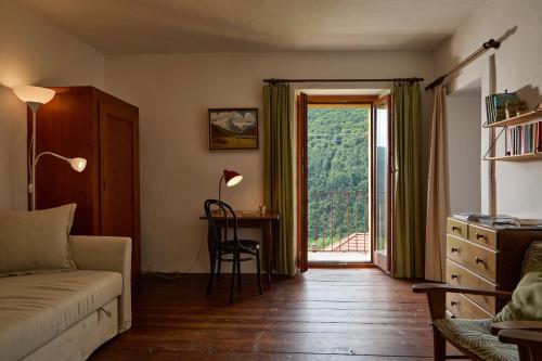 Wild Valley Garden Paradise in Valle Onsernone in Isorno