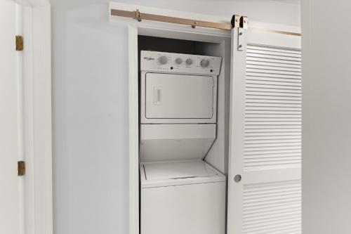 St. Simons Grand 214 - 1400 Ocean Blvd St. Simons Grand 214 - 1400 Ocean Blvd