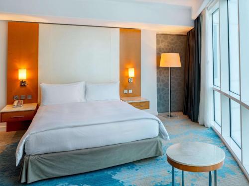 Premier Sea View King Room room in Hilton Doha