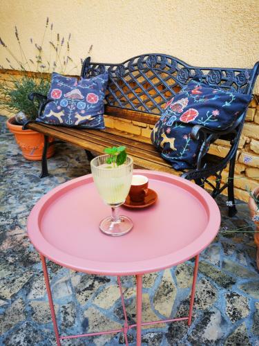 Kert, Guest House Relic in Sombor