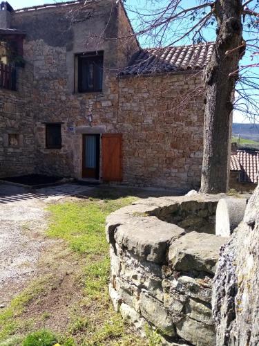 Gîte le Jaya (Gite le Jaya) in Saint Georges De Luzencon