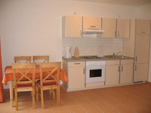Ferienhaus 1 _ Ferien im Gutspark in Altenkirchen (Rugen)