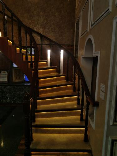Luxury furnished house - main image