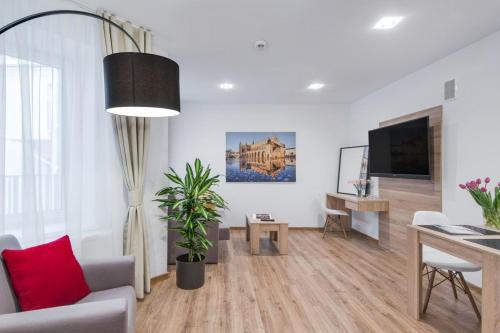 Old Town Apartments - B12, Krakau
