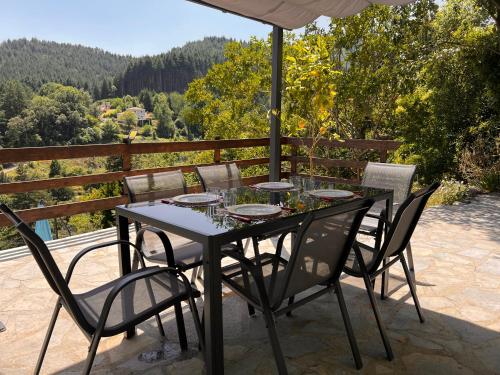 設施, La Roseraie - Gite avec piscine en Cévennes (La Roseraie - Gite avec piscine en Cevennes) in 敘梅恩