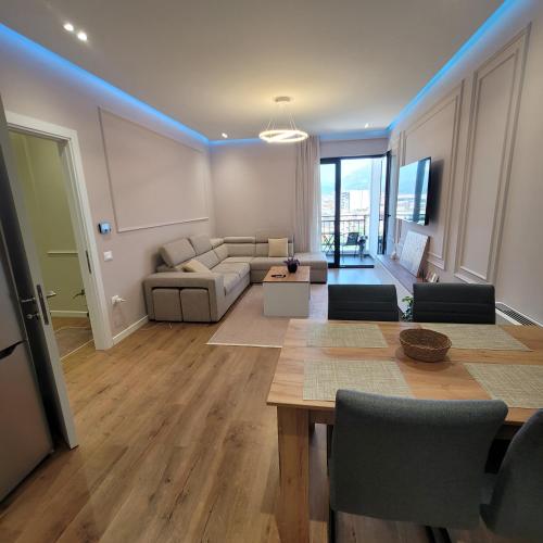Central Comfort Apartment, Tirana