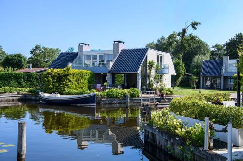 Aquapark, Amsterdam / Loosdrecht Rien van den Broeke Village in Loosdrecht