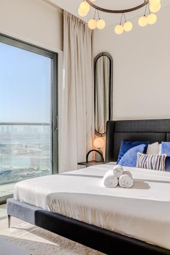 Sobha waves I Cozy 1BDR I Burj Khalifa View - image 11