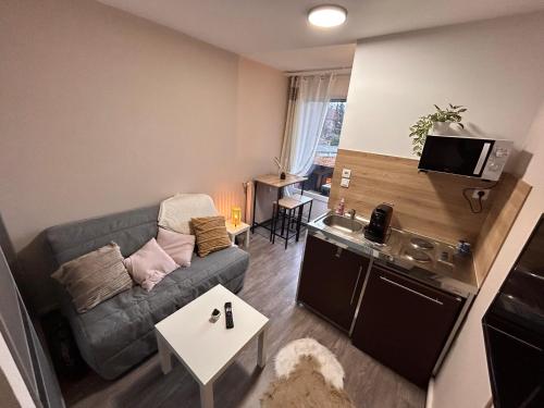 บริการและสิ่งอำนวยความสะดวก, Cosy studio neuf avec balcon in ลาเซา