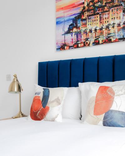 Wonderful Apartments near Portobello Road - image 3
