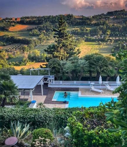 Junior Suite with Pool View