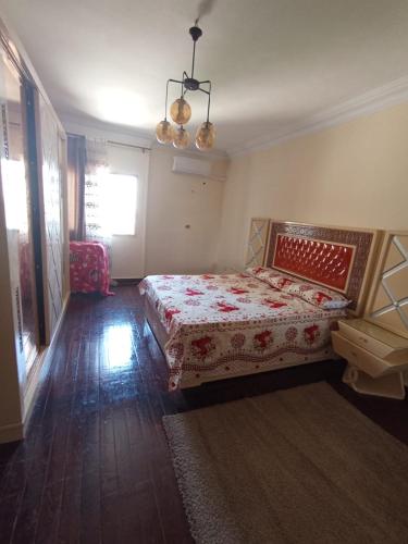 شقة للإيجار مفروشه ومكيفه بالكامل في المعادي