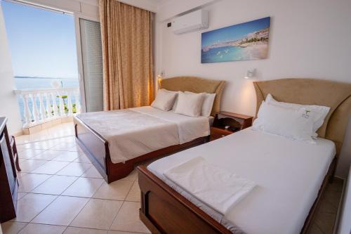 Hotel VISAD - main image