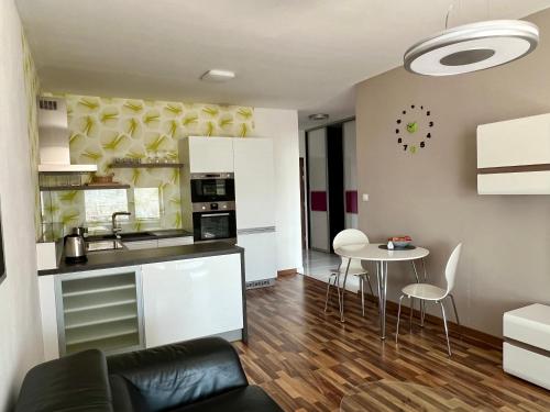 Apartment JEGEHO Bratislava, Bratislava (photo 10)