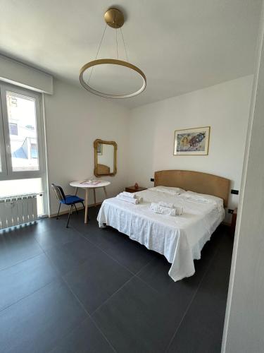 M&M BERGAMO CENTER - Modern flat with FREE WIFI - Rent BIKE 2
