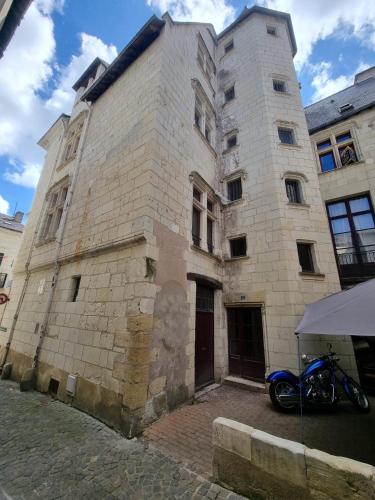 A szálláshely kívülről, L'échappée moderne (L'echappee moderne) in Chinon