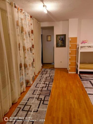 Lovely Bosnian Home - image 11