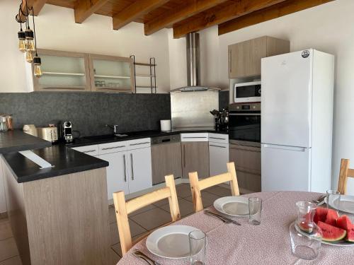 Храна и напитки, Gite au calme à 15 min d'Albi, 7 personnes (Gite au calme a 15 min d'Albi, 7 personnes) in Taïx