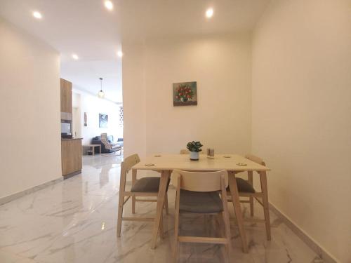 Shmeisani homes central location near Abdali - image 4