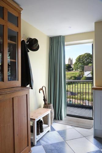 View, Steeple View - Romantic Wye Valley Country House Studio Apartment - Dog Friendly in Newland