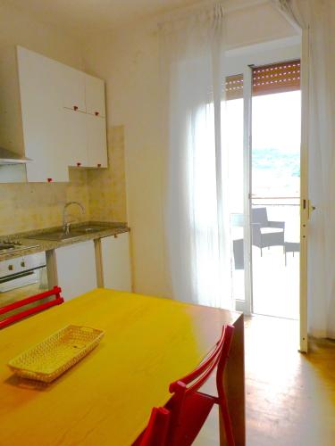 A' La GARE 6 A' La GARE 6