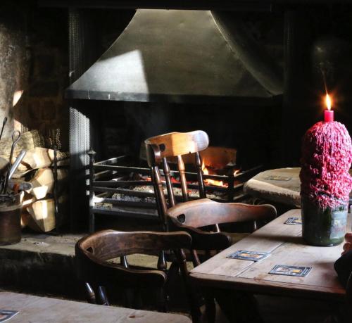 Restaurant, Steeple View - Romantic Wye Valley Country House Studio Apartment - Dog Friendly in Newland