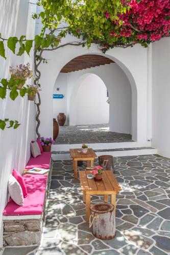 Aegeo Hotel - image 9