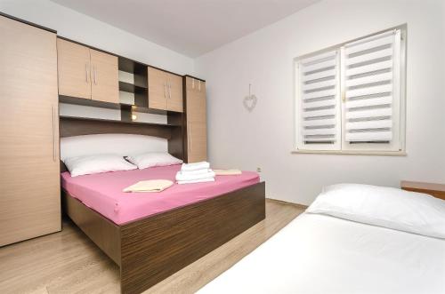 Apartments Bogdan - image 13