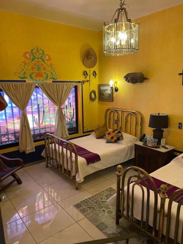 room detail thumbnail 1