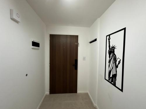 Zafiro ART ONE - Modern Apartment - image 2