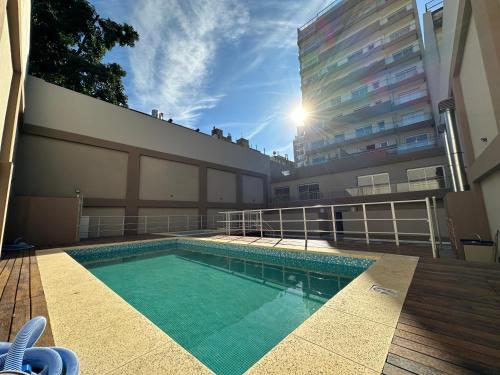 مسبح, Zafiro ART ONE - Modern Apartment in كونستيتسيون