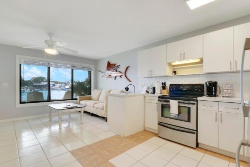 Sailfish Suites 3 - waterfront